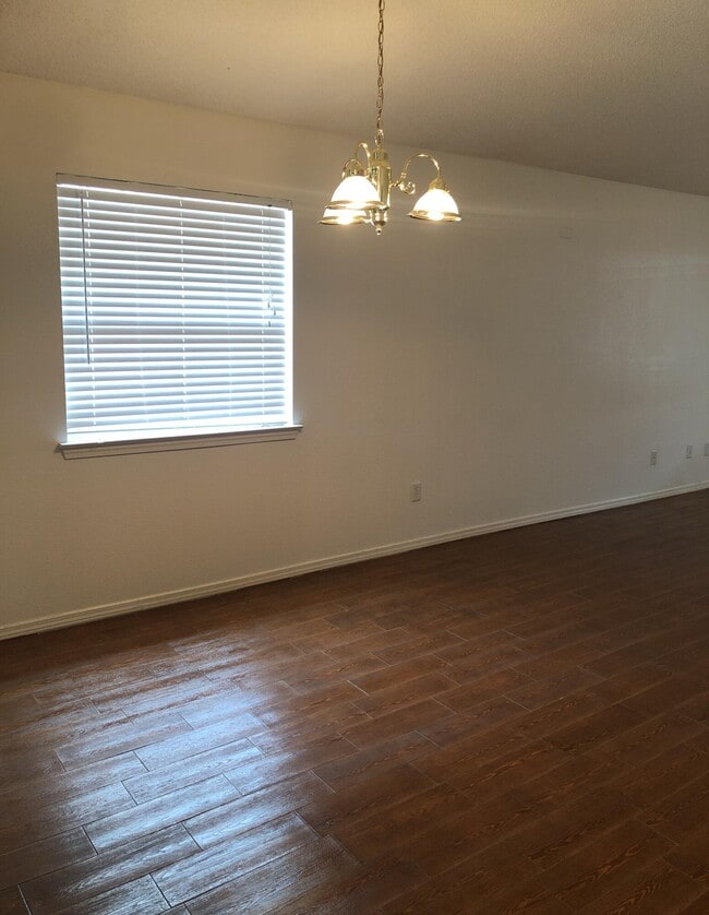 Building Photo - 12126 St Crispin Ave