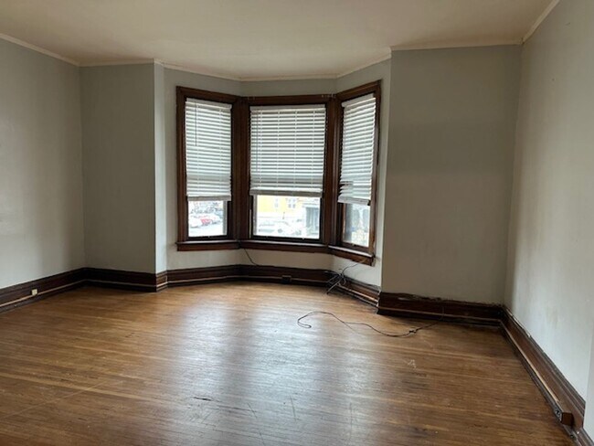 Building Photo - 1909 Market St