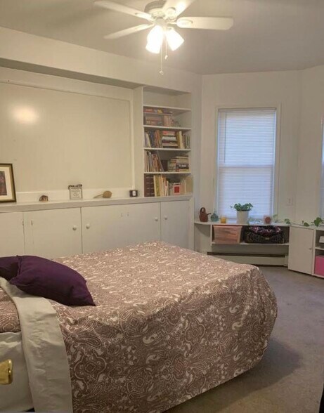 Building Photo - 80 W La Crosse Ave