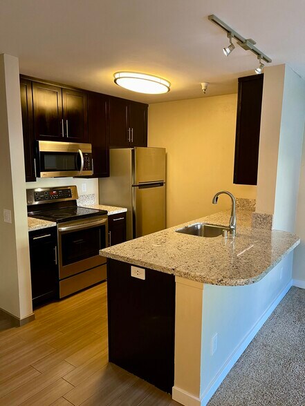 Building Photo - 6400 Christie Ave