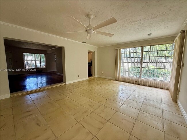 Building Photo - 110 Antilla Ave