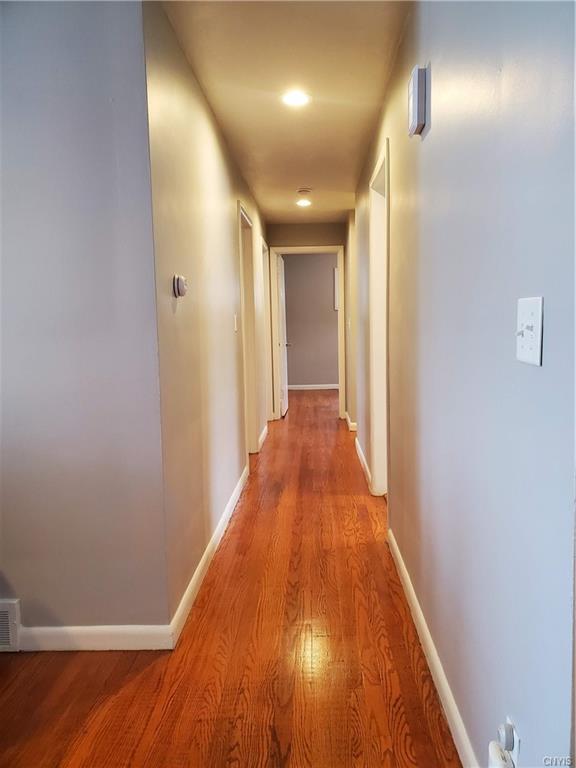 Building Photo - 1125 Salt Springs Rd