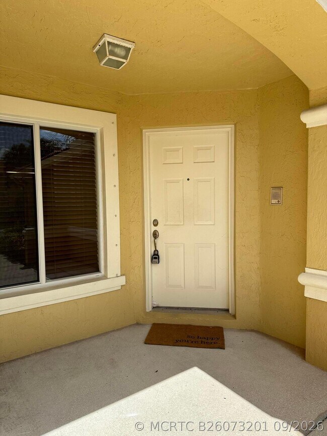 Building Photo - 1044 Arezzo Cir