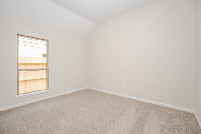 Building Photo - 10931 Maple Mist Dr