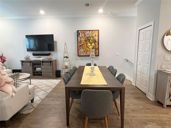 Building Photo - 3421 W Horatio St