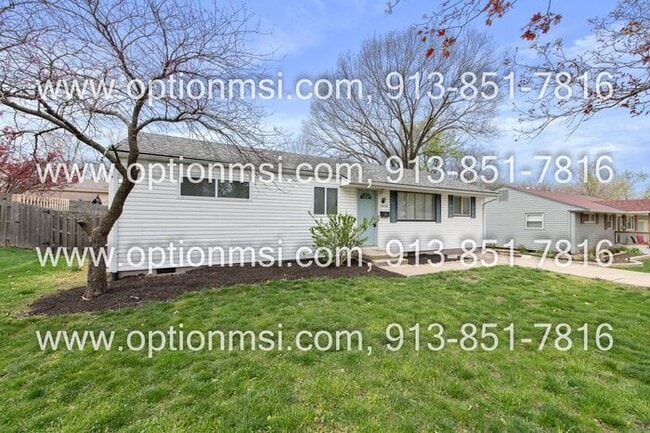 Building Photo - Ranch home available NOW!