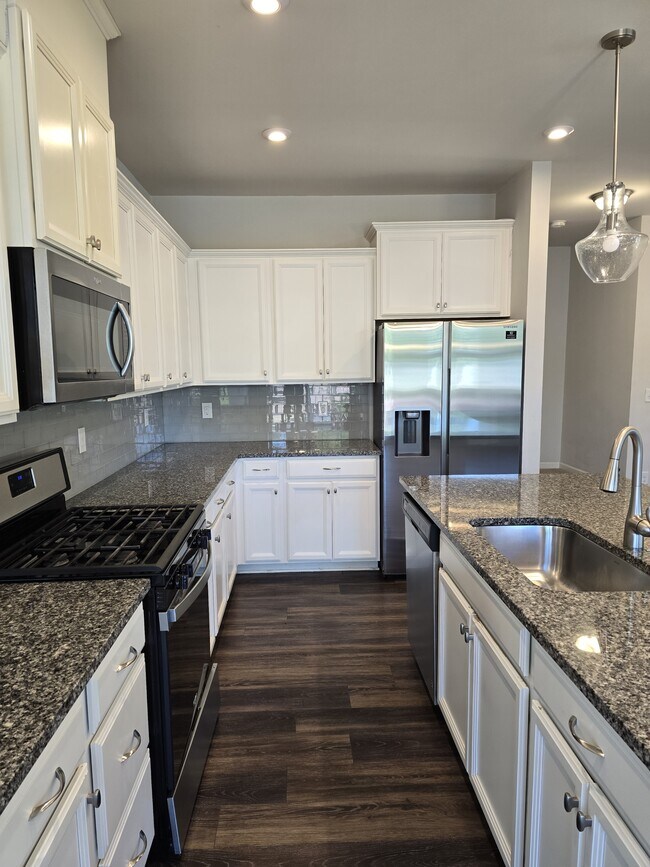 Building Photo - 1118 Glen Marley Dr
