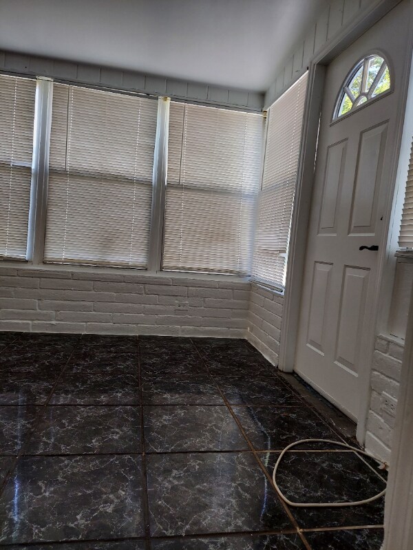 Building Photo - 2513 Grant St