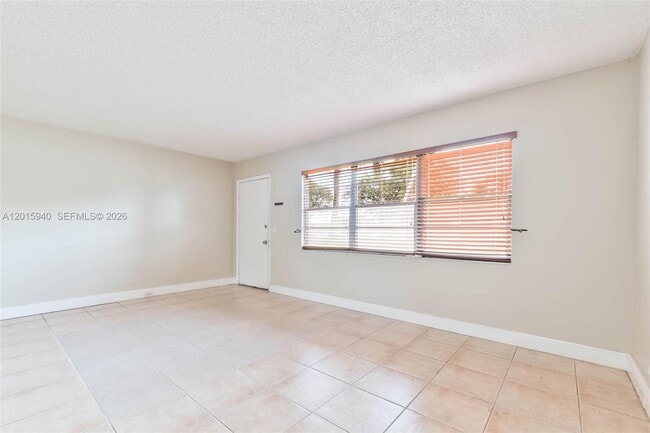 Building Photo - 13355 SW 9th Ct