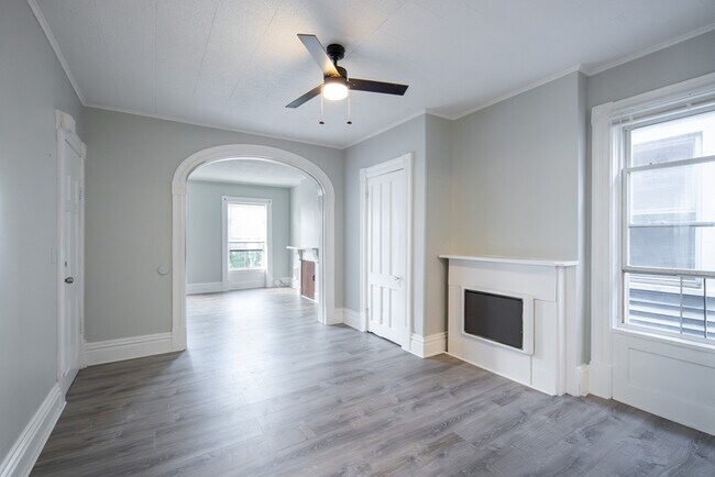 Building Photo - 500 2nd St