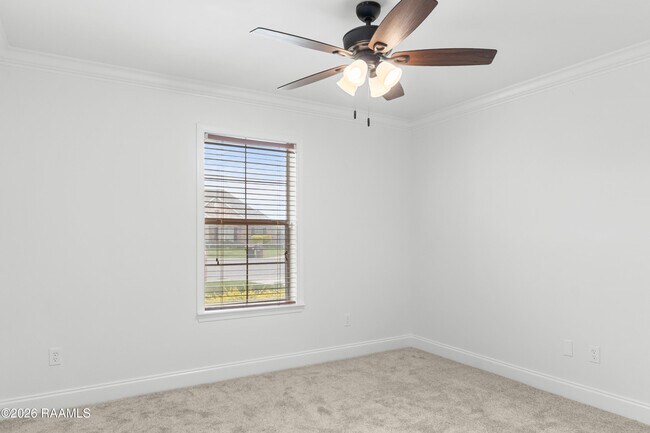 Building Photo - 106 Country Mile Dr