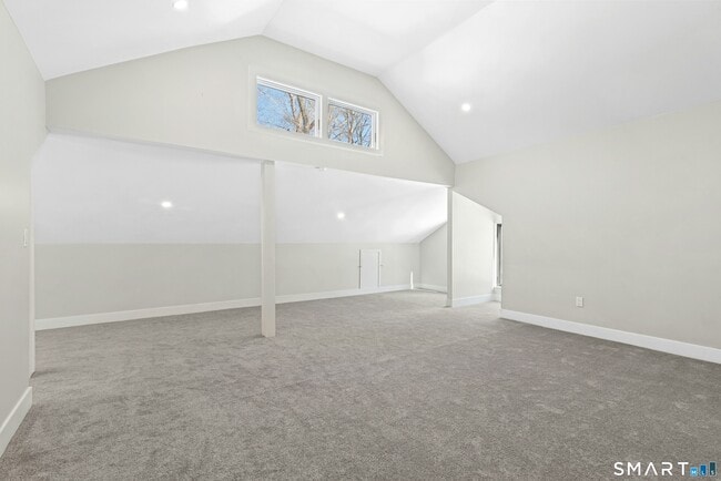 Building Photo - 95 Louises Ln