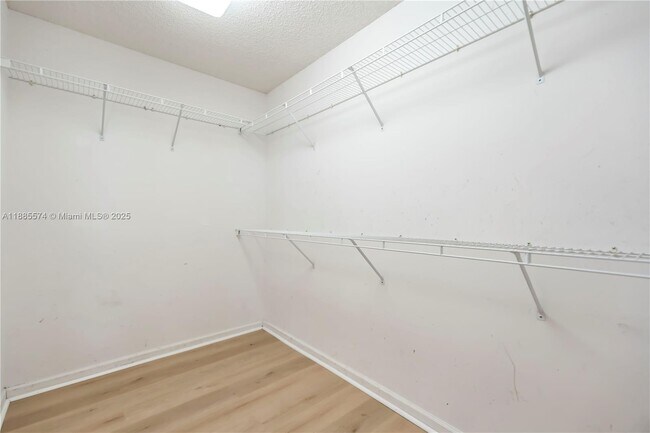 Building Photo - 3224 SW 175th Ave