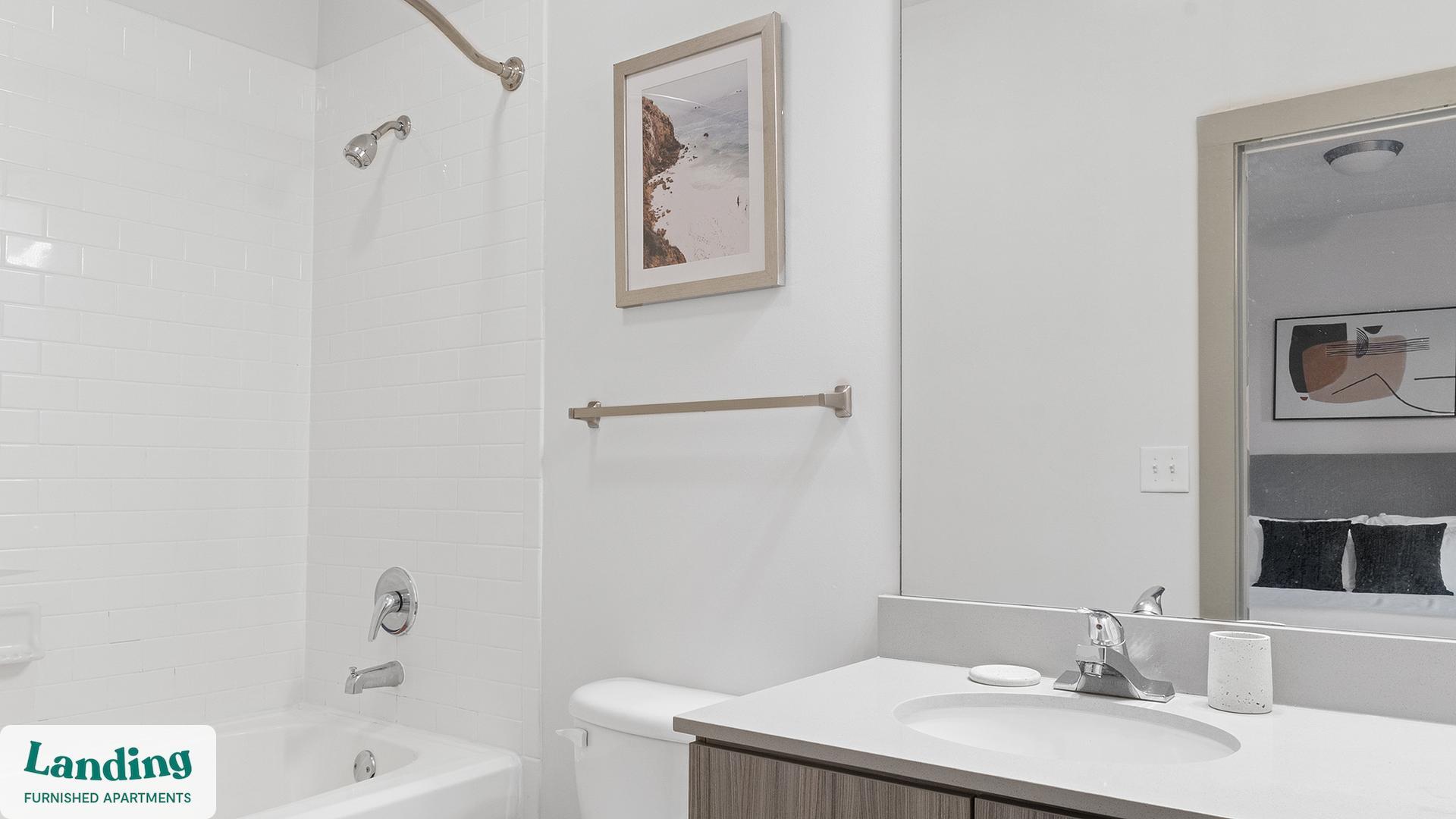 Building Photo - 930 Howell Mill Rd NW