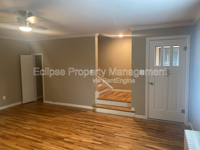 Building Photo - 217 Edison Ave
