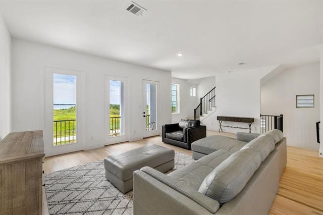 Building Photo - 9303 Easy St