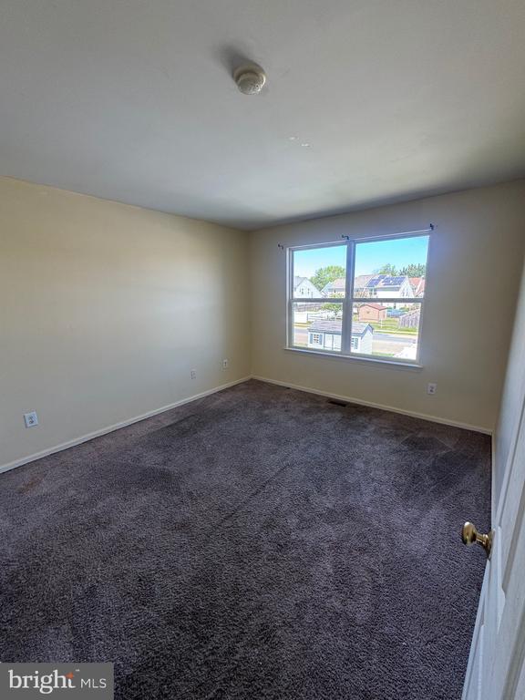 Building Photo - 739 Rothwell Dr