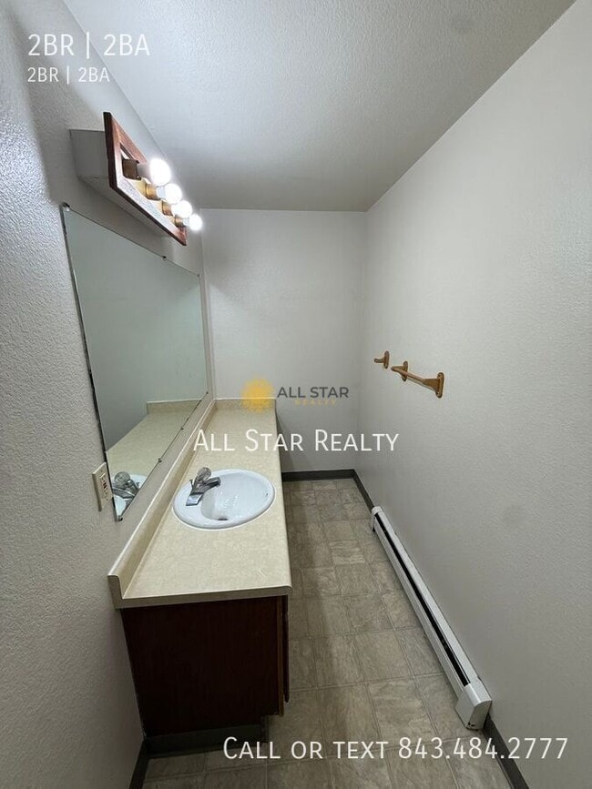 Building Photo - 7301 Woburn-1