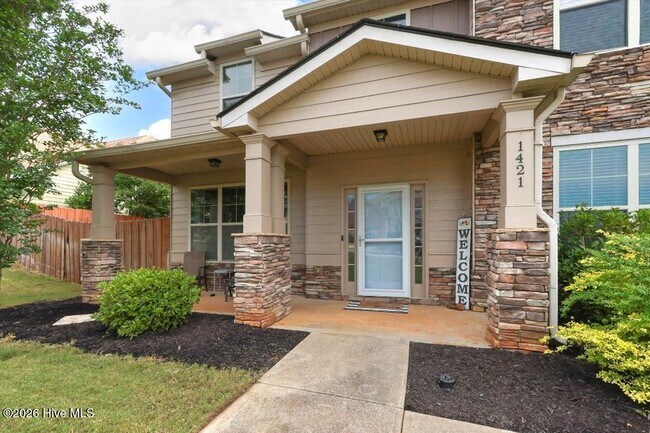 Building Photo - 1421 Dooley Ln