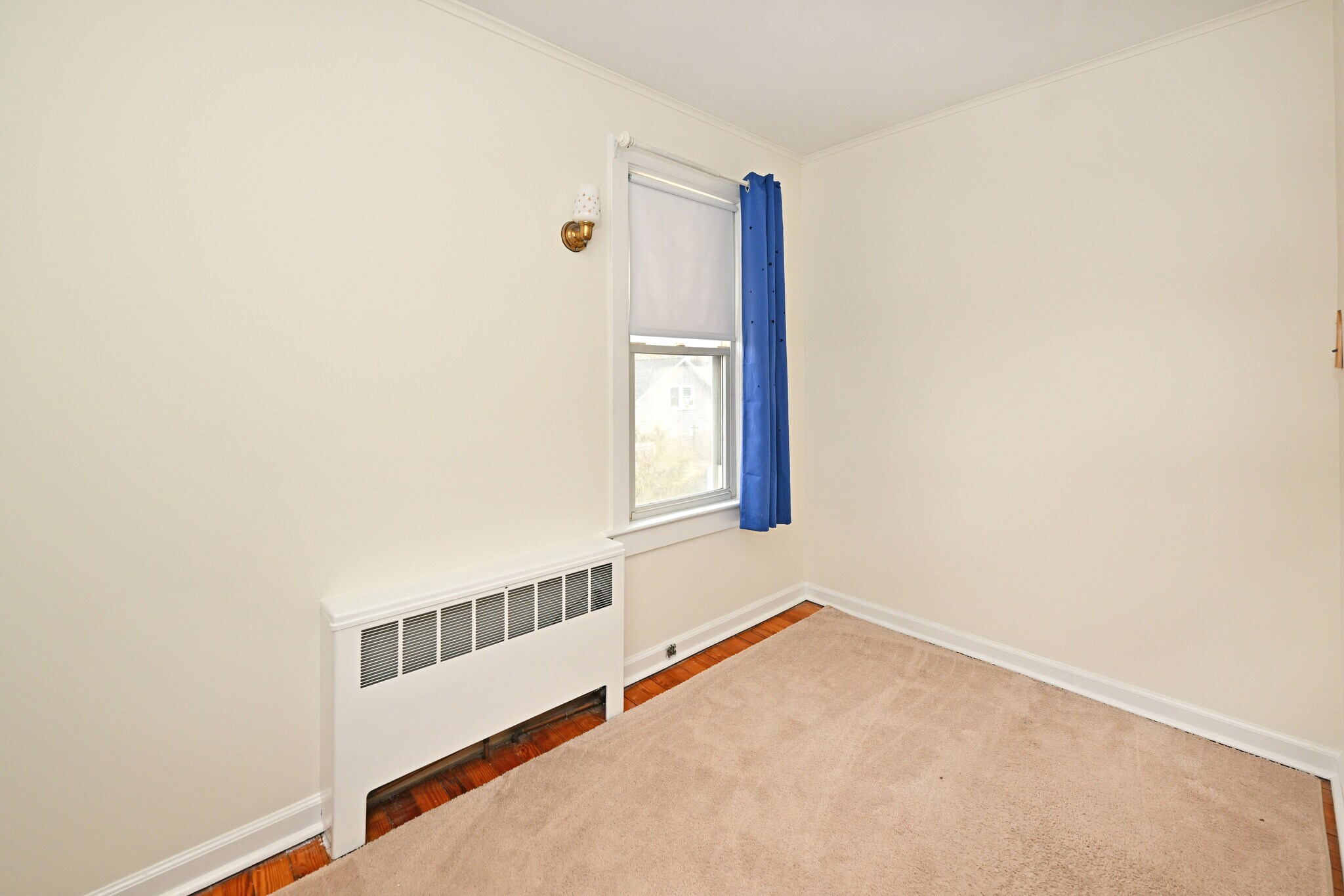 Building Photo - 264 Morse Ave