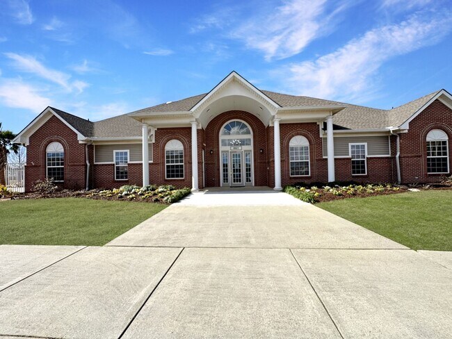 Building Photo - 19364 Chelsey Dr