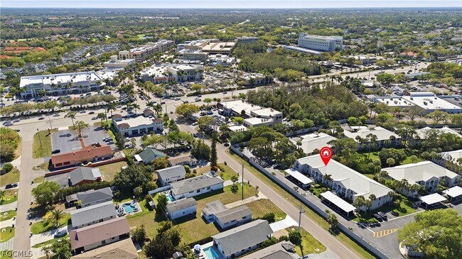 Building Photo - 876 Gulf Pavillion Dr