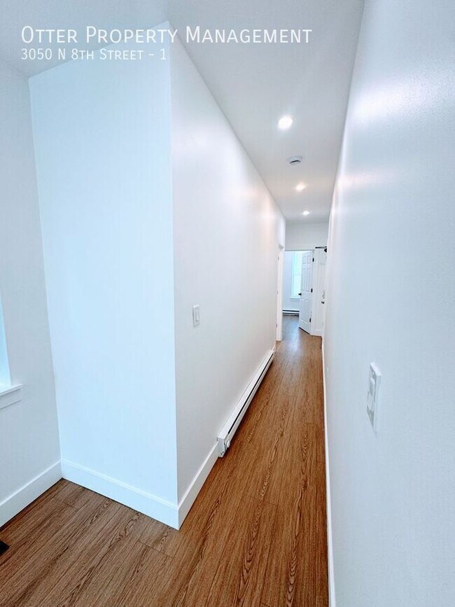 Building Photo - 3050 N 8th St