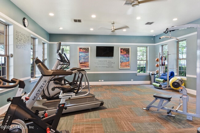 Building Photo - 14316 Dovewind Ct