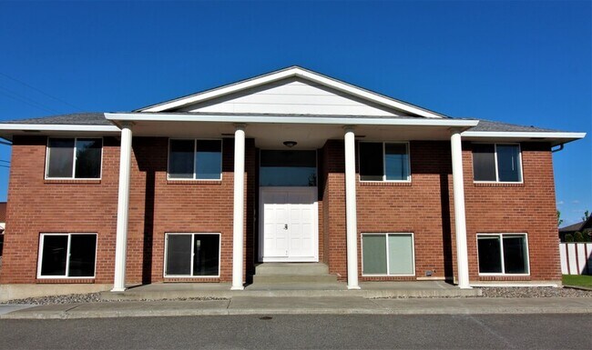 Building Photo - 3 S Edison St