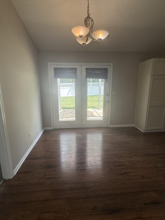 Building Photo - 2444 Savannah Dr