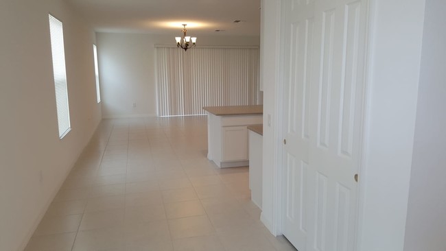 Building Photo - 3965 Steer Beach Pl