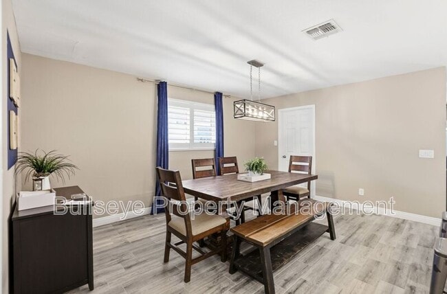 Building Photo - 4607 N 82nd St