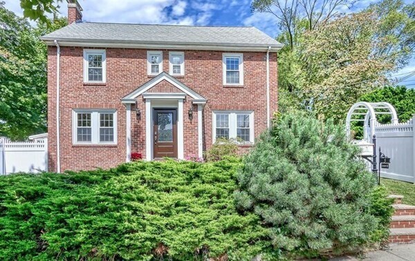 Building Photo - 5 Grassmere Rd