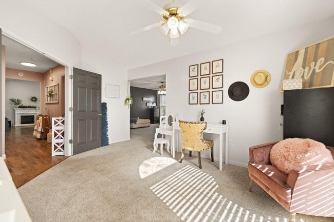 Building Photo - 76 Waterford Way