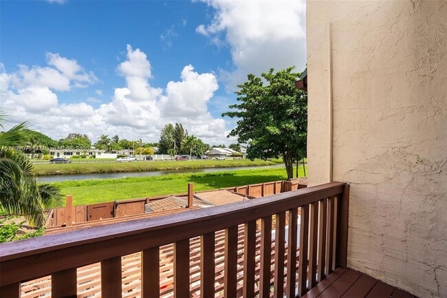 Building Photo - 6211 SW 116th Pl