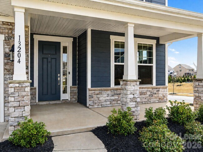 Building Photo - 13204 Chopin Ridge Rd