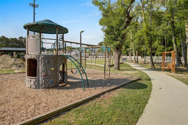 Building Photo - 7202 Bowen Corner Avenue Apt #Unit 10, Han...