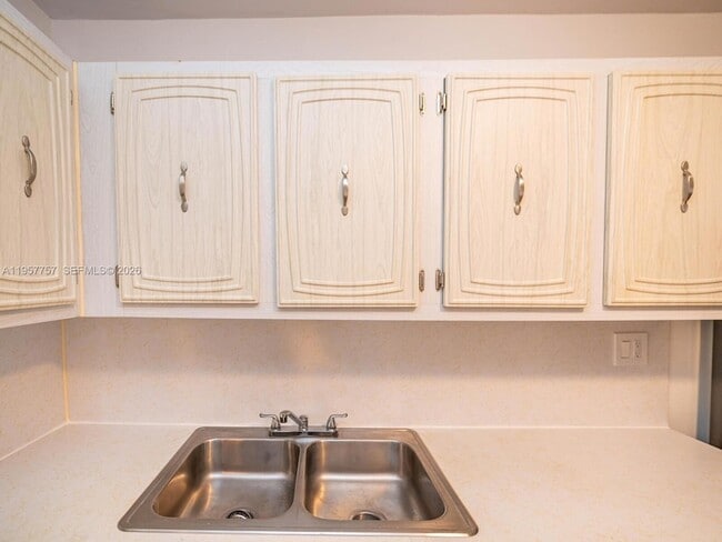 Building Photo - 8161 SW 24th Ct