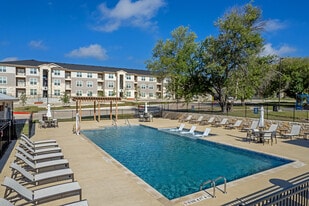 Building Photo - Riverstone