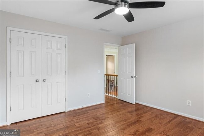 Building Photo - 560 Kimball Crest Ct