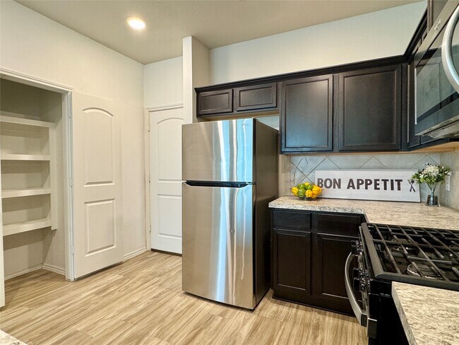 Building Photo - 12715 Beatrice Terrace Dr