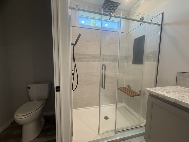 Building Photo - 5657 Camelford Ct