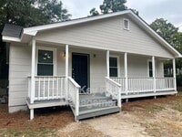 Building Photo - 1811 17th Ave