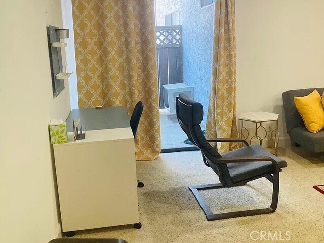 Building Photo - 10982 Roebling Ave