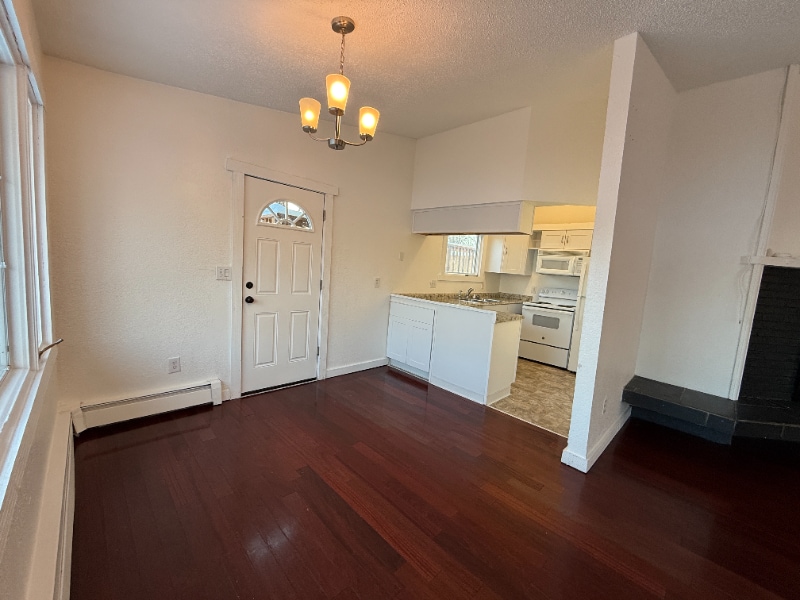 Building Photo - 5120 Hatcher Cir