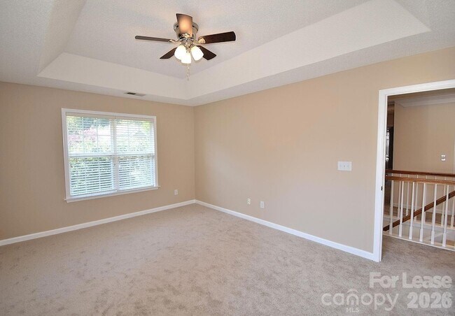 Building Photo - 2941 Glen Summit Dr