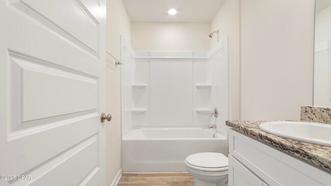Building Photo - 7208 Madison Sq Dr