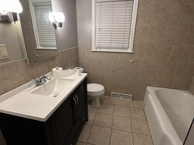 Building Photo - Click the “Apply Now” button or email wapmrentals@gmail.com for a prompt response.