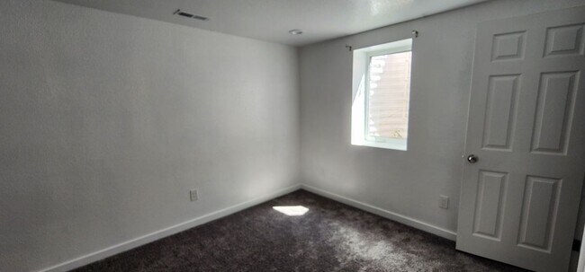 Building Photo - 3660 W 90th Ave