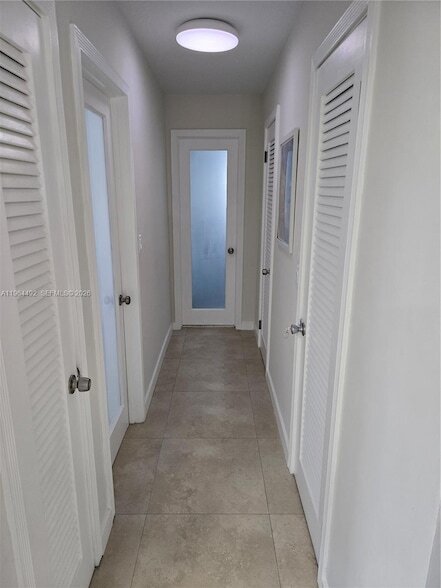 Building Photo - 1498 Jefferson Ave